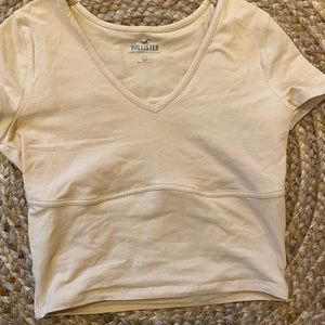 Hollister seemed V-neck T-shirt
